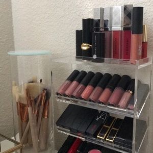 Meet your Posher, Jing